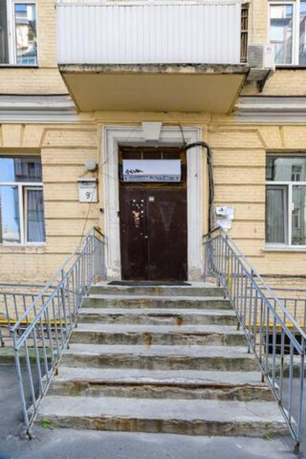 Comfortable Apartment On Mikhaylovskiy Lane Kiev Esterno foto